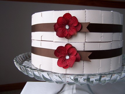 Vanilla Paper Cake by Daisyanddots